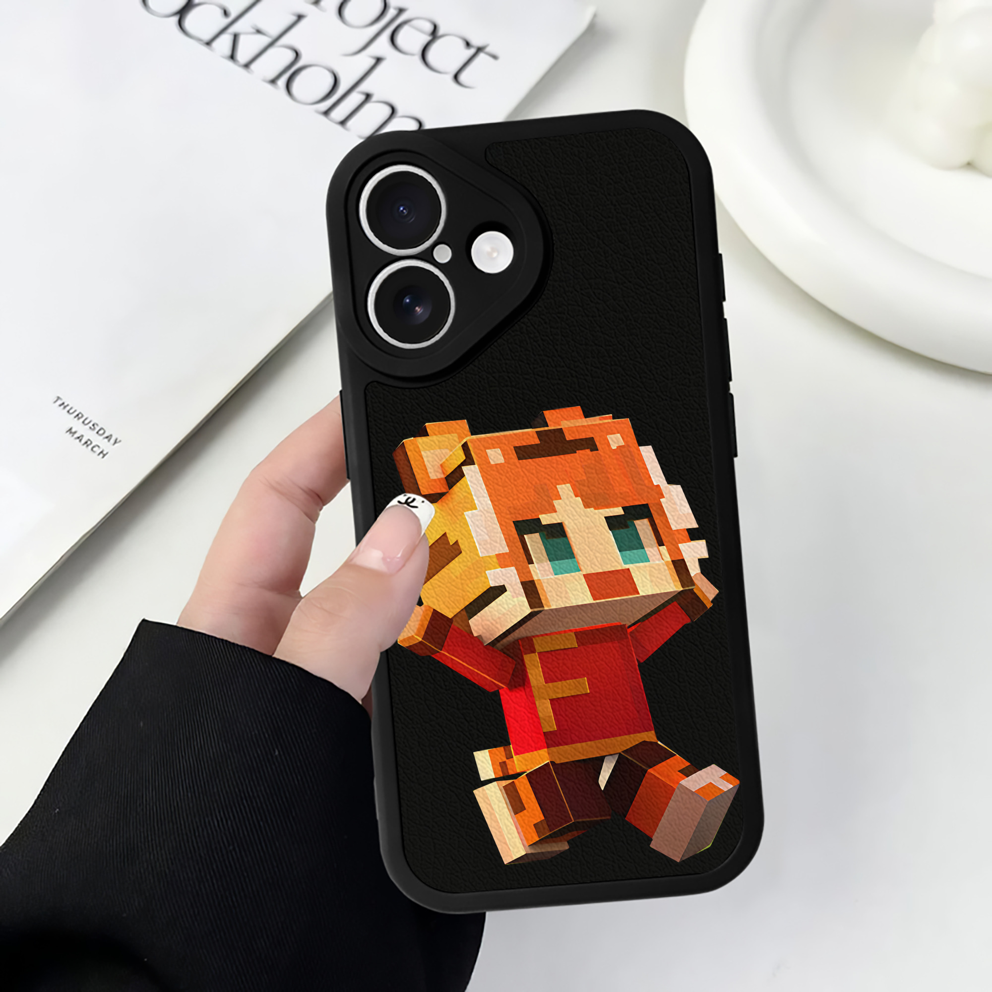 （画像用） マインクラフト ブロックの世界 Minecraft MC Block world 【iPhone 16シリーズ対応】シリコンスマホケース（レザー調） 材質：シリコン